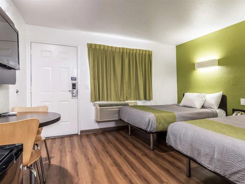 Motel 6 Ontario Airport מראה חיצוני תמונה