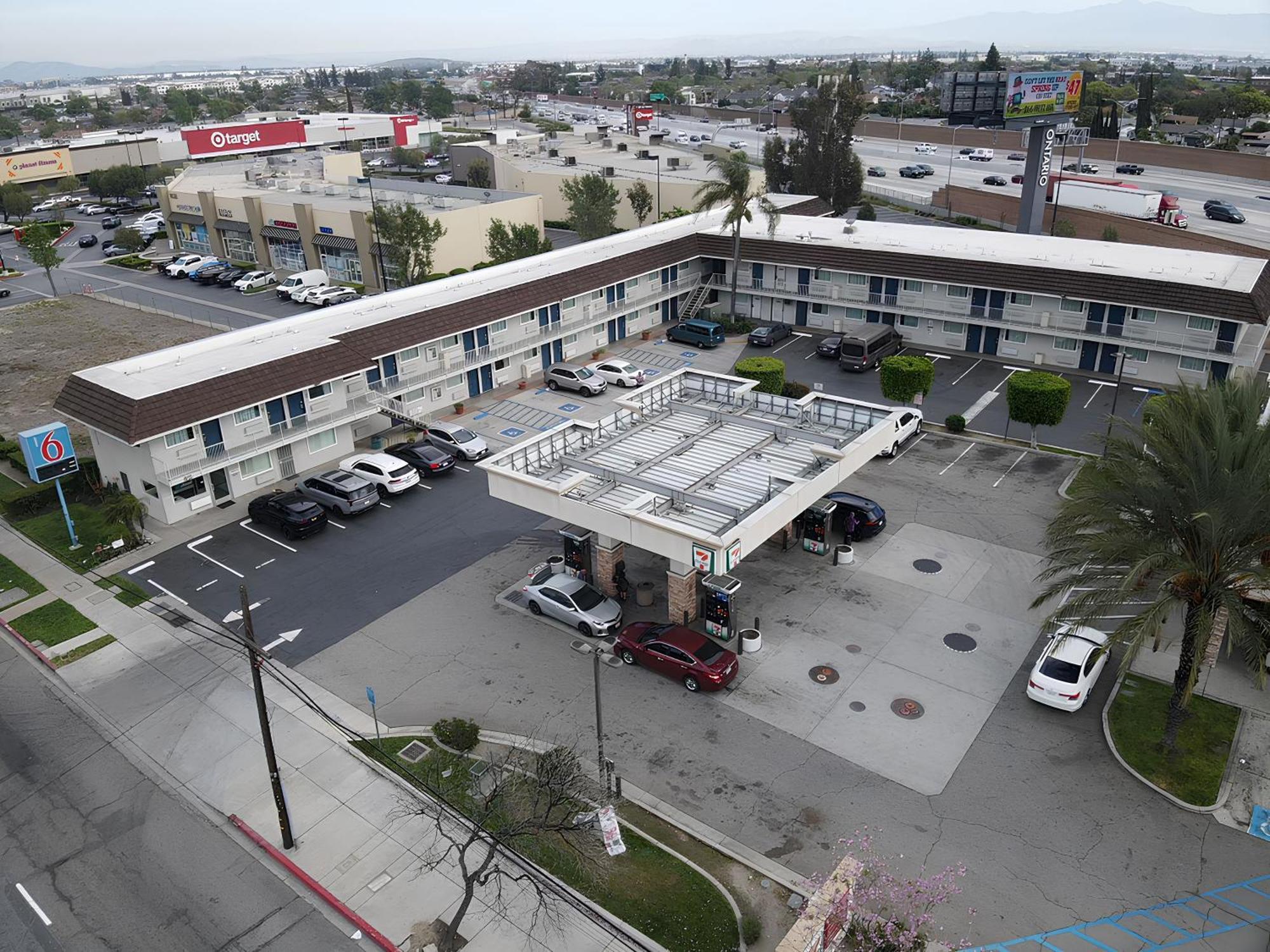 Motel 6 Ontario Airport מראה חיצוני תמונה