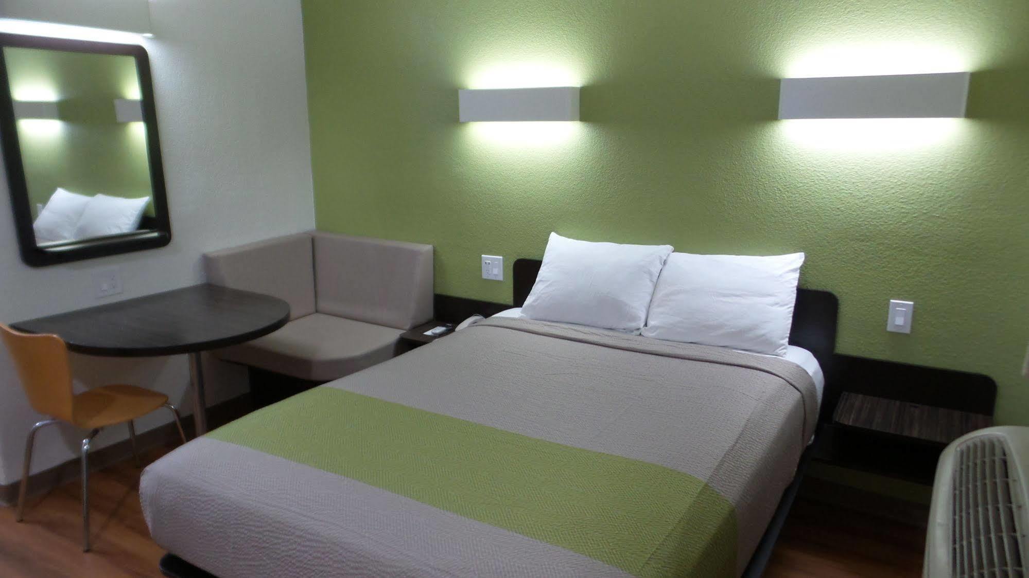 Motel 6 Ontario Airport מראה חיצוני תמונה