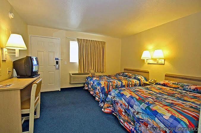 Motel 6 Ontario Airport מראה חיצוני תמונה